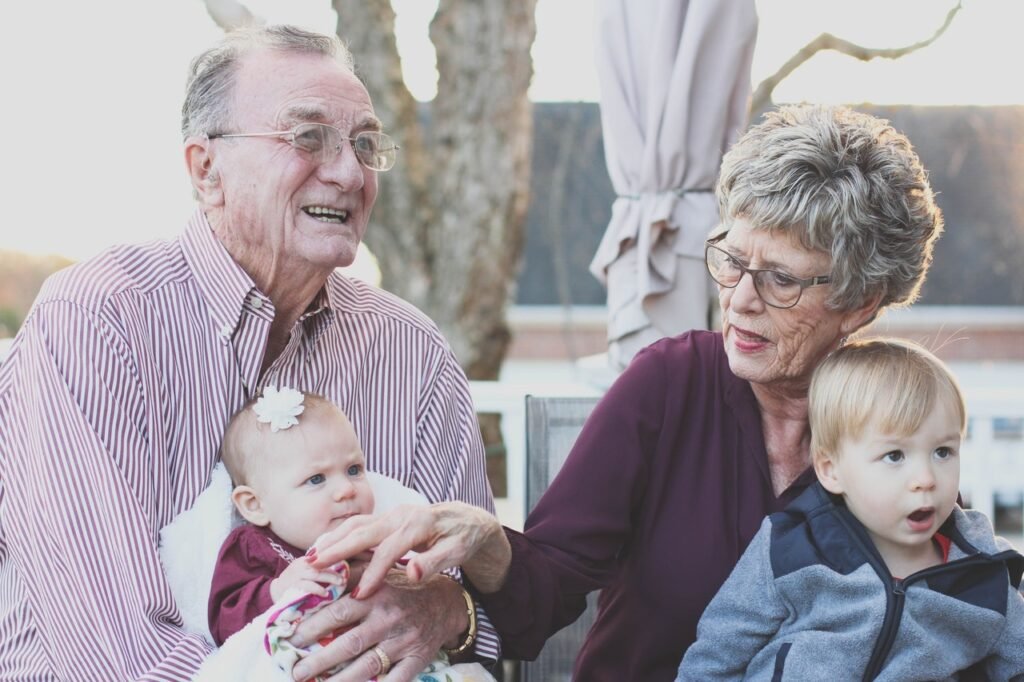 older adults with grandchildren